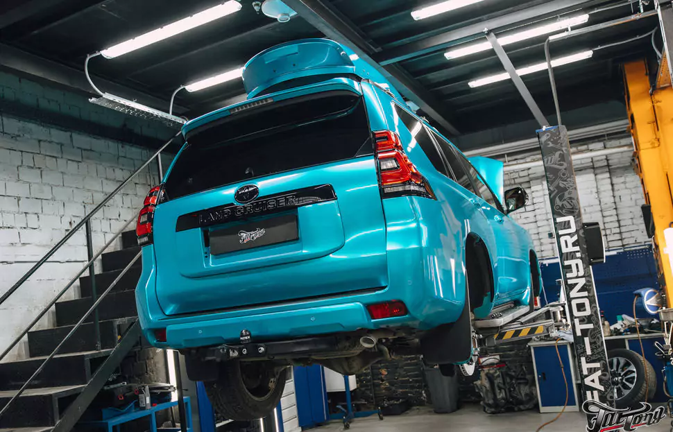 Установили на Toyota Land Cruiser Prado усиленную тормозную систему Brembo